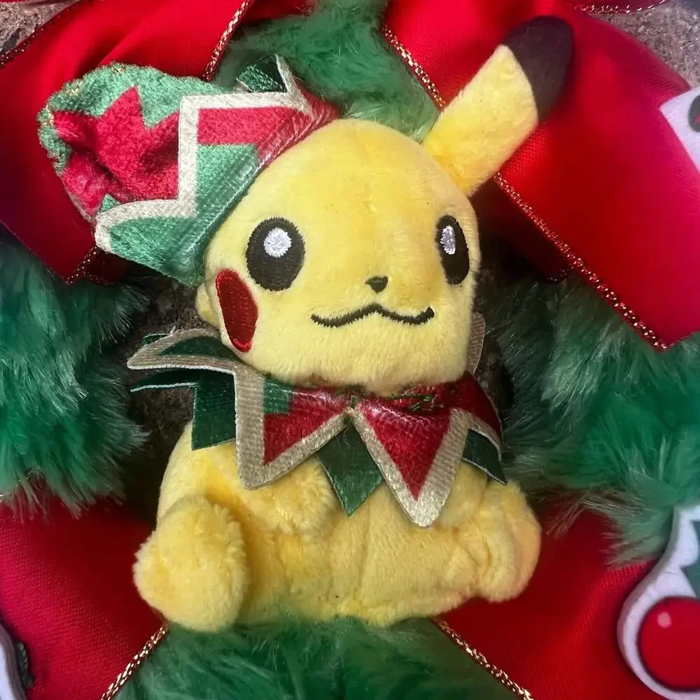 Pokemon Center Holiday Workshop Pikachu Christmas Wreath Plush 6 3/4”